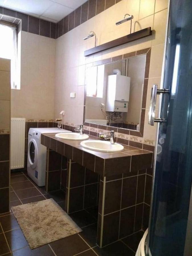 Hajdúszoboszló Erzsebet Vendeghaz Es Apartman מראה חיצוני תמונה