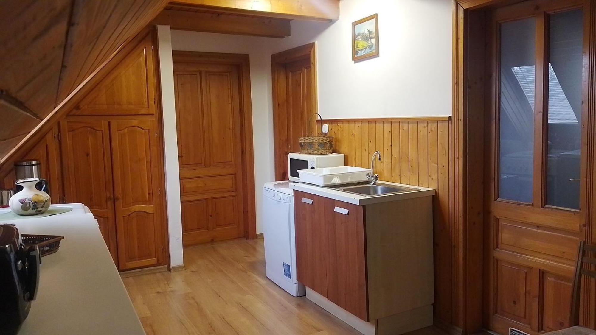 Hajdúszoboszló Erzsebet Vendeghaz Es Apartman מראה חיצוני תמונה