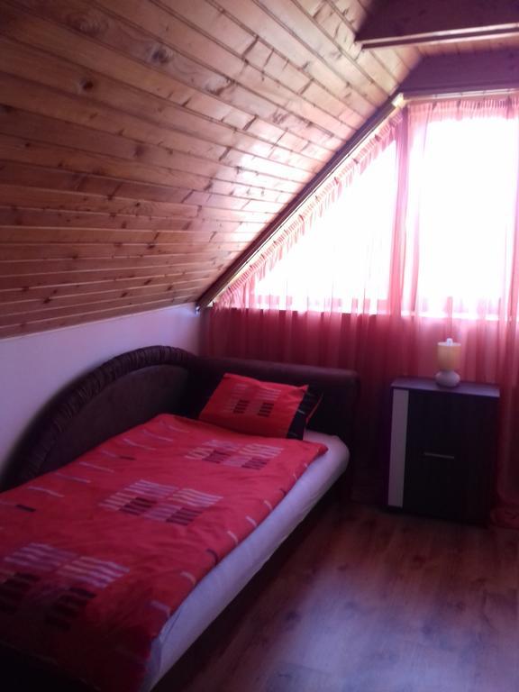 Hajdúszoboszló Erzsebet Vendeghaz Es Apartman מראה חיצוני תמונה